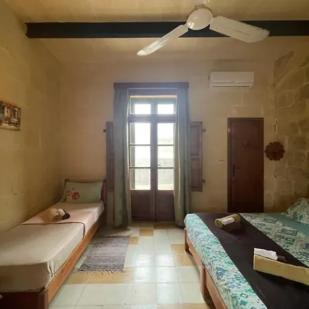 Bed and breakfast L-ghorfa Taz-zebbuga *